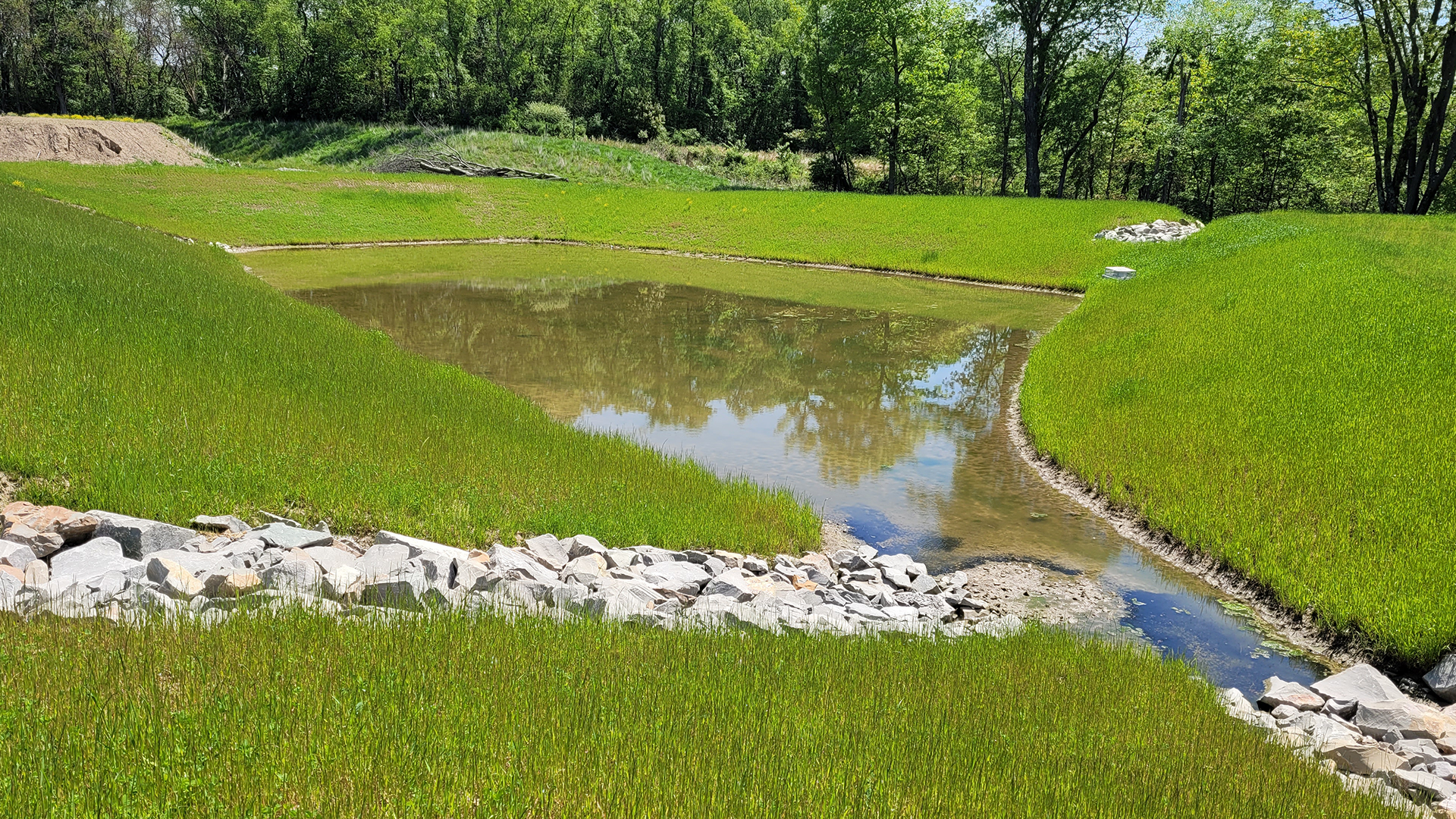 Stormwater management and erosion control measures on an industrial construction site by Red Direct