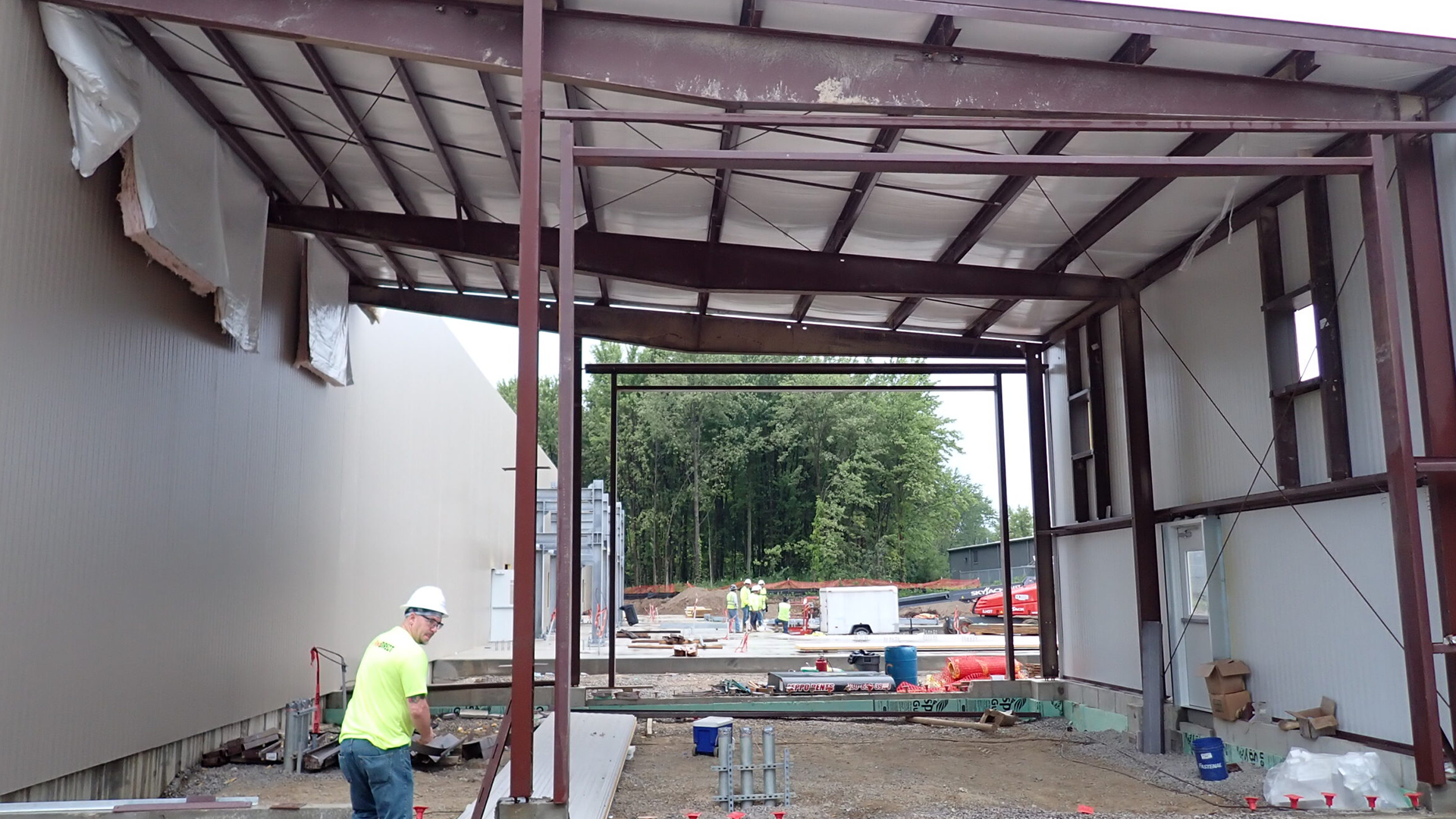Steel brewery building designed for fermentation tanks, bottling lines, and beverage production operations