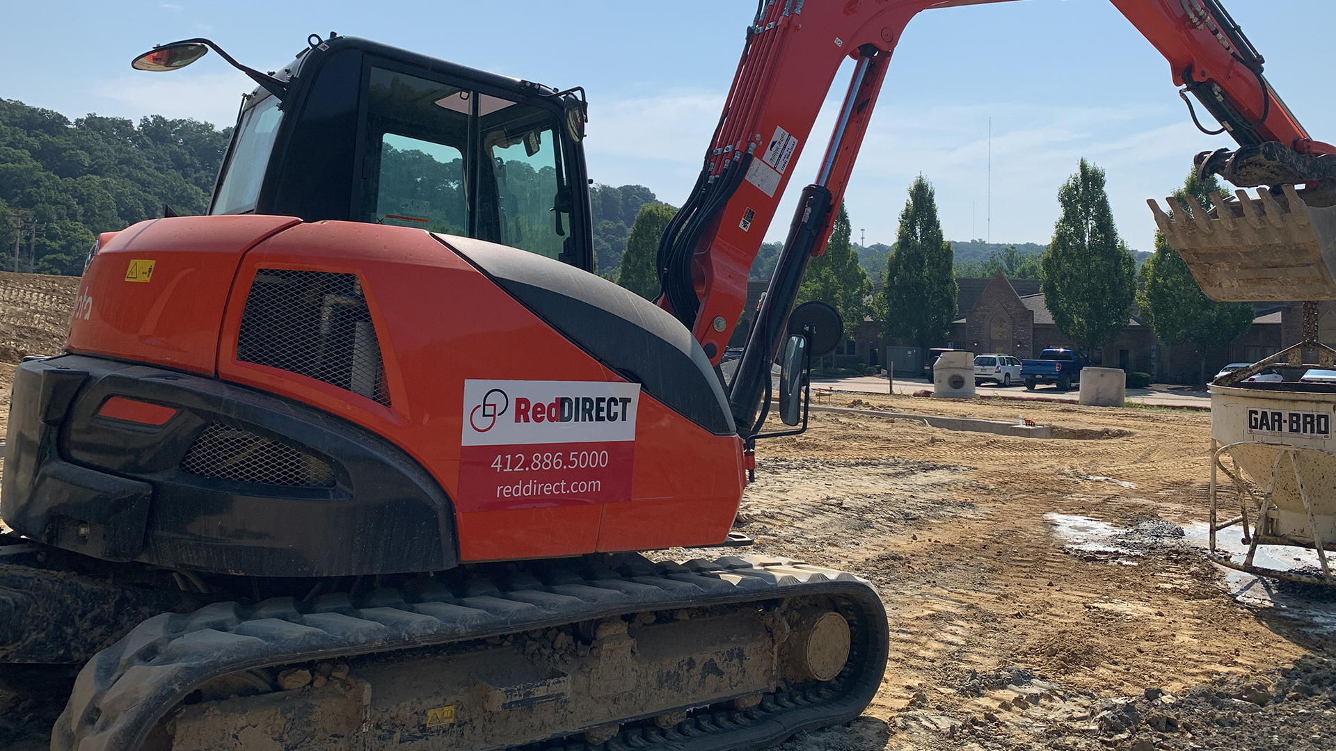 Steel gas processing plant building supporting midstream natural gas infrastructure and industrial processing equipment